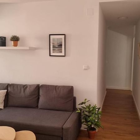 Piso Centrico Reformado / Apartment In The Center Nerja Exterior photo